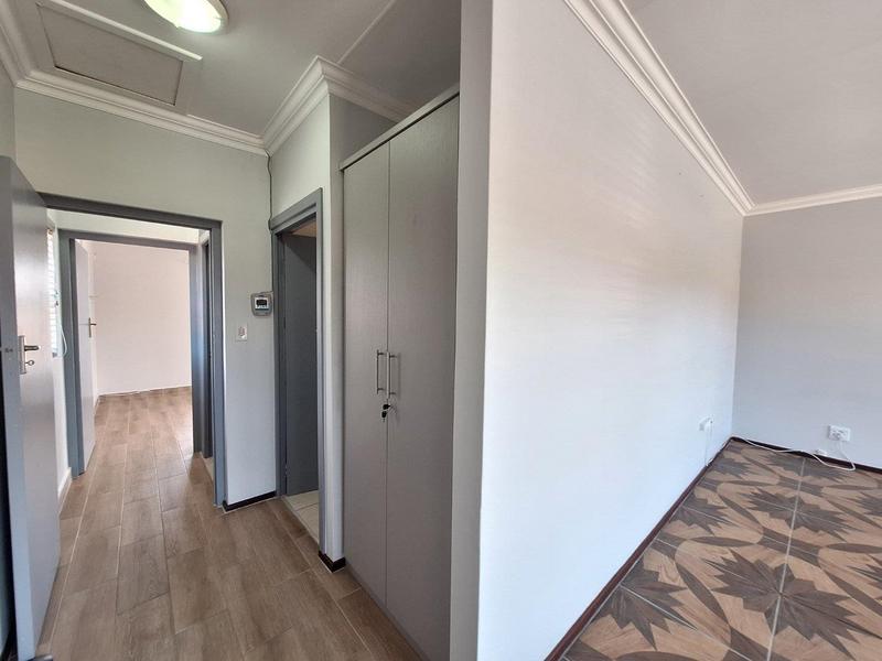 4 Bedroom Property for Sale in Fraaiuitsig Western Cape